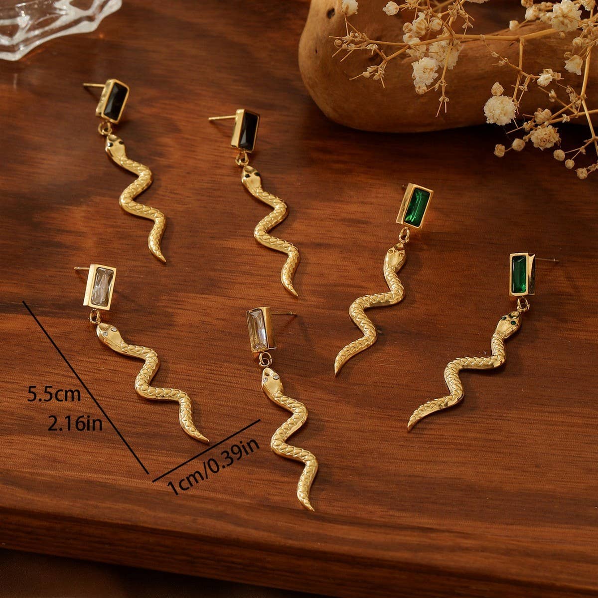 18K GOLD SNAKE-SHAPED EARRINGS WITH DIAMONDS_CWMM3650