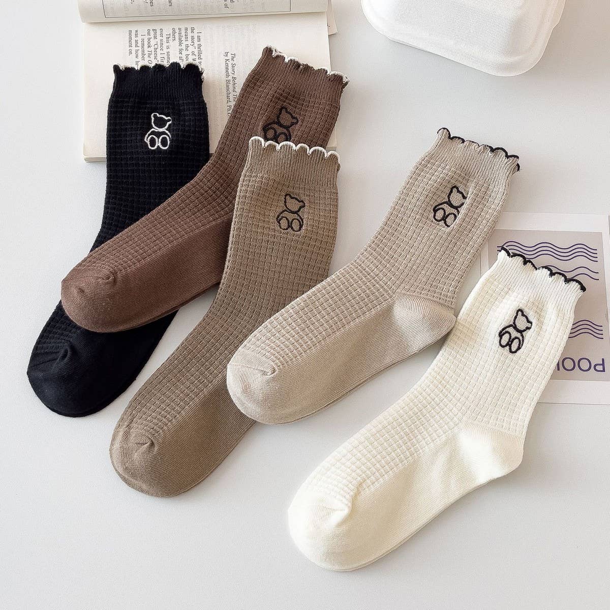 WARM COFFEE EMBROIDERED BEAR WOMEN'S SOCKS