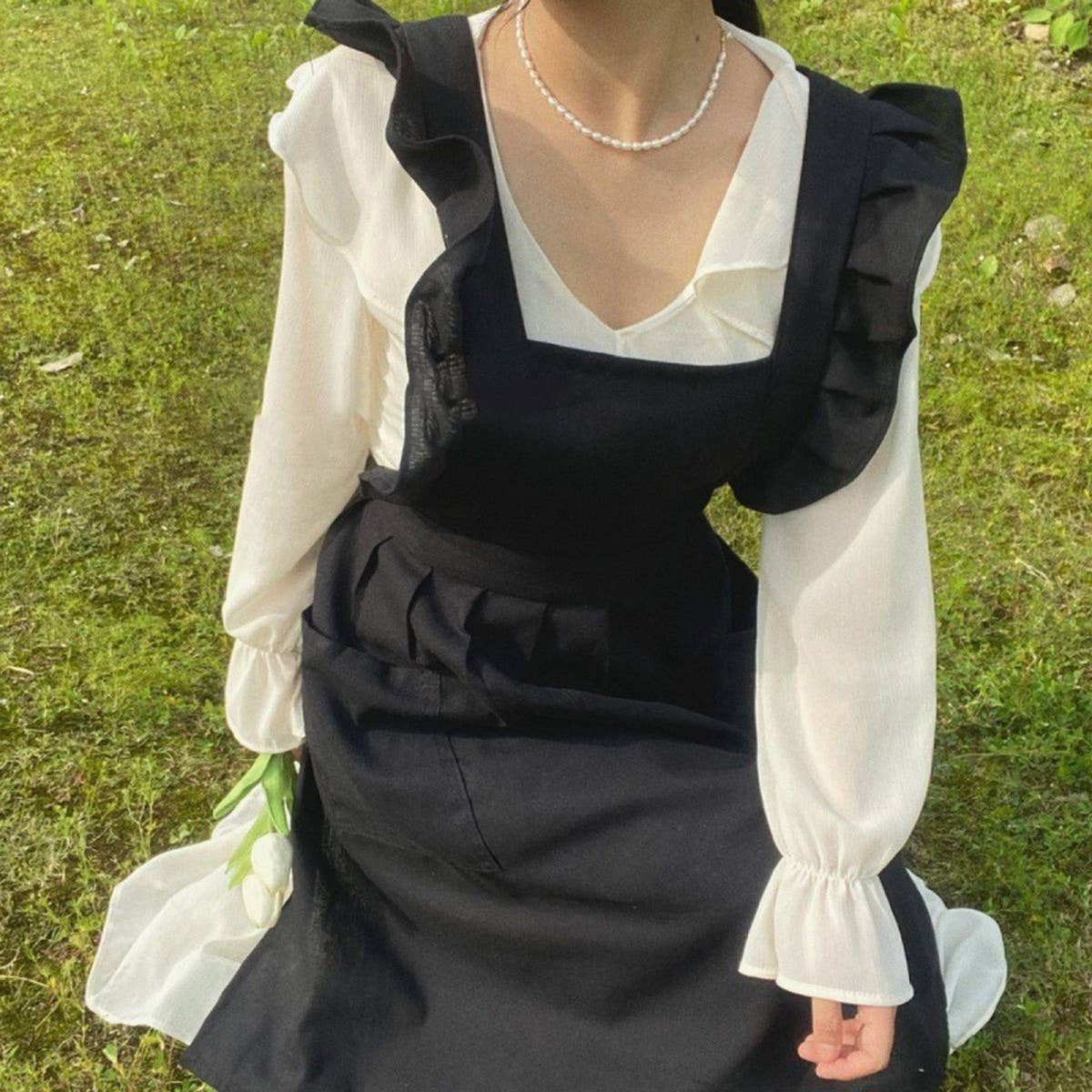 SMALL FRESH RUFFLED STRAP CROSS APRON_CWMM5792