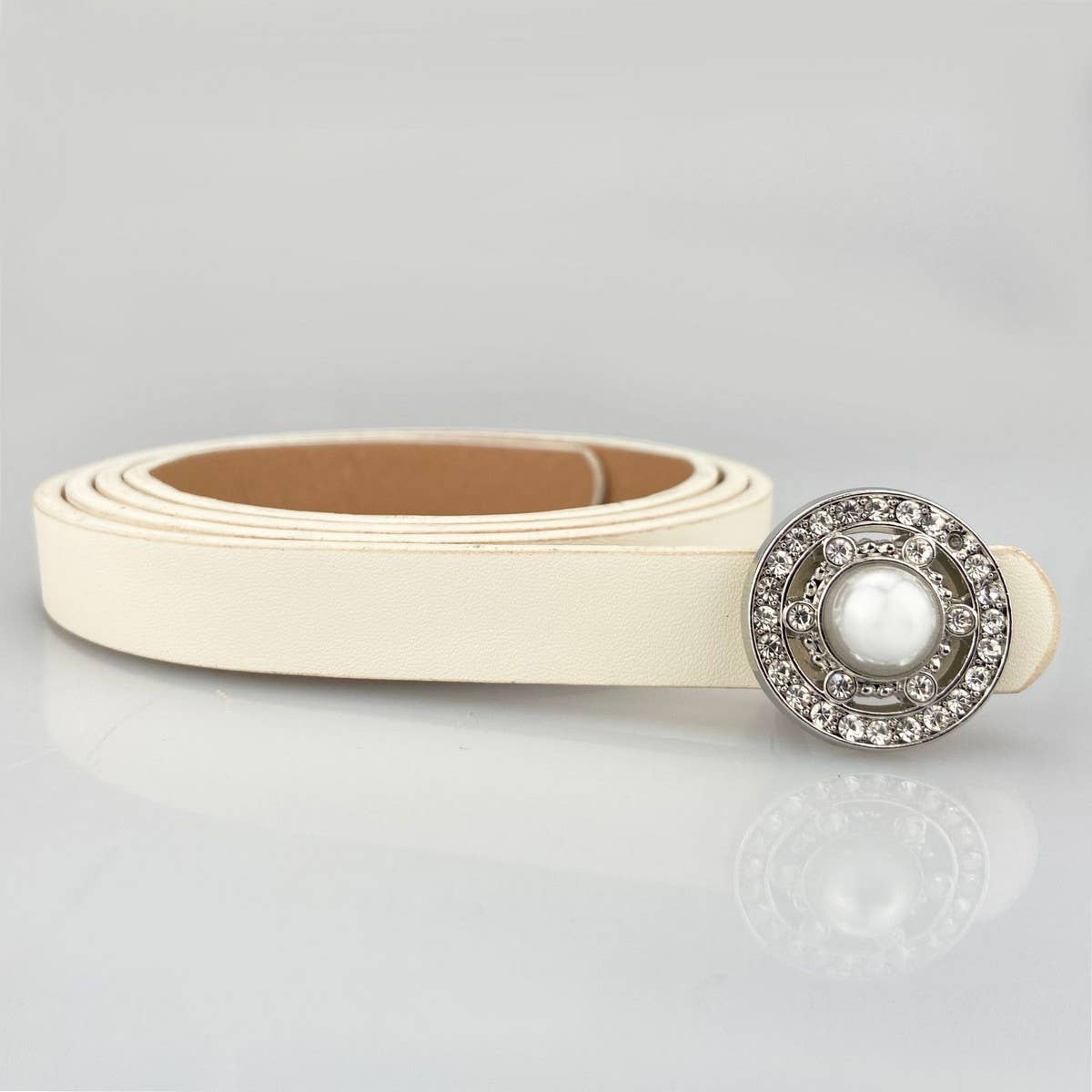 WOMEN'S FASHIONABLE PEARL AND DIAMOND BELT_CWABE0706