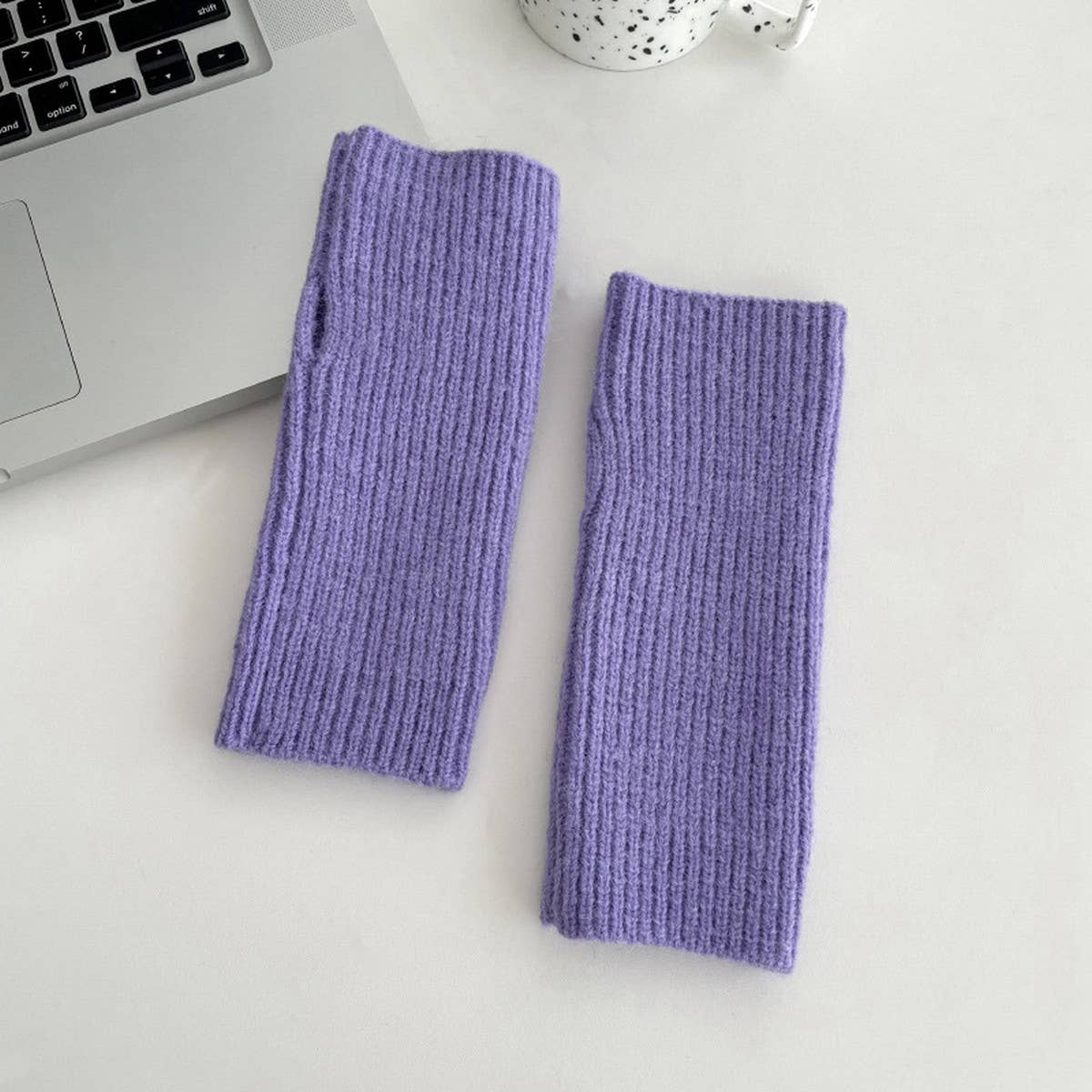 VERSATILE KNITTED WARM VERTICAL STRIPED GLOVES_CWAG0142