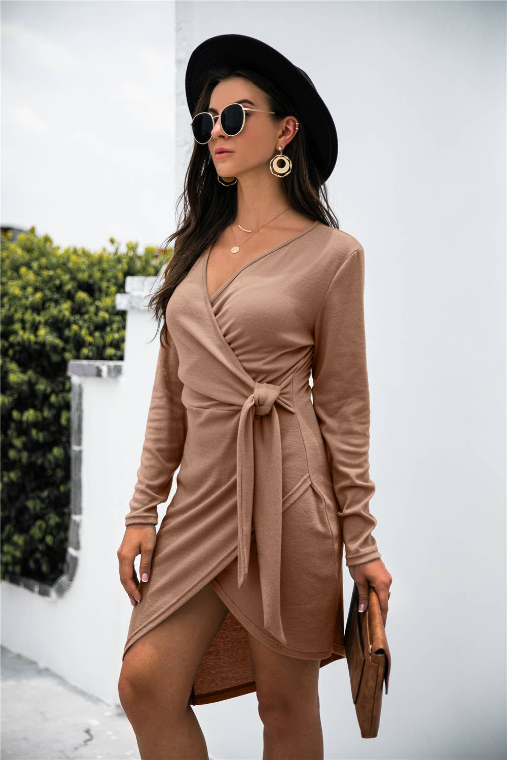 V-neck long-sleeved solid color irregular dress