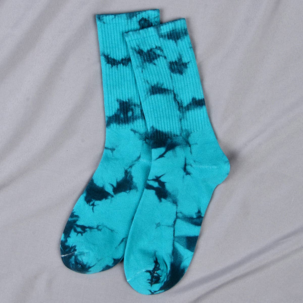 TIE-DYED STREET SKATEBOARD SOCKS