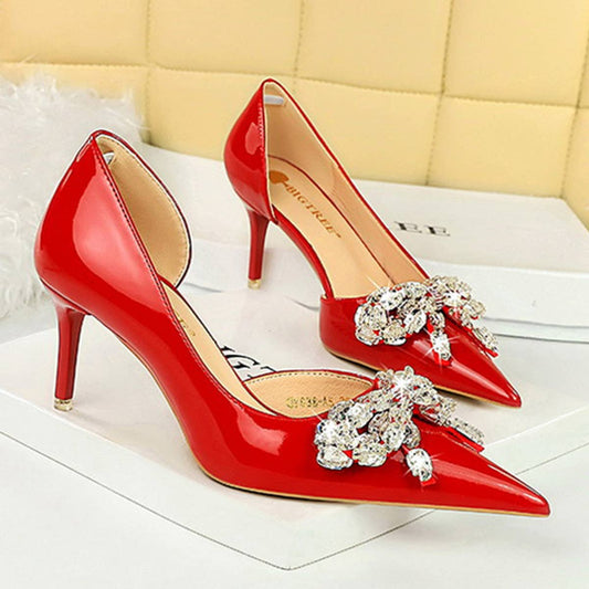 VINTAGE RHINESTONE PEARL SIDE CUTOUT HIGH HEELS