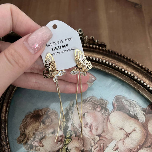 HOLLOW BUTTERFLY TASSEL EARRINGS