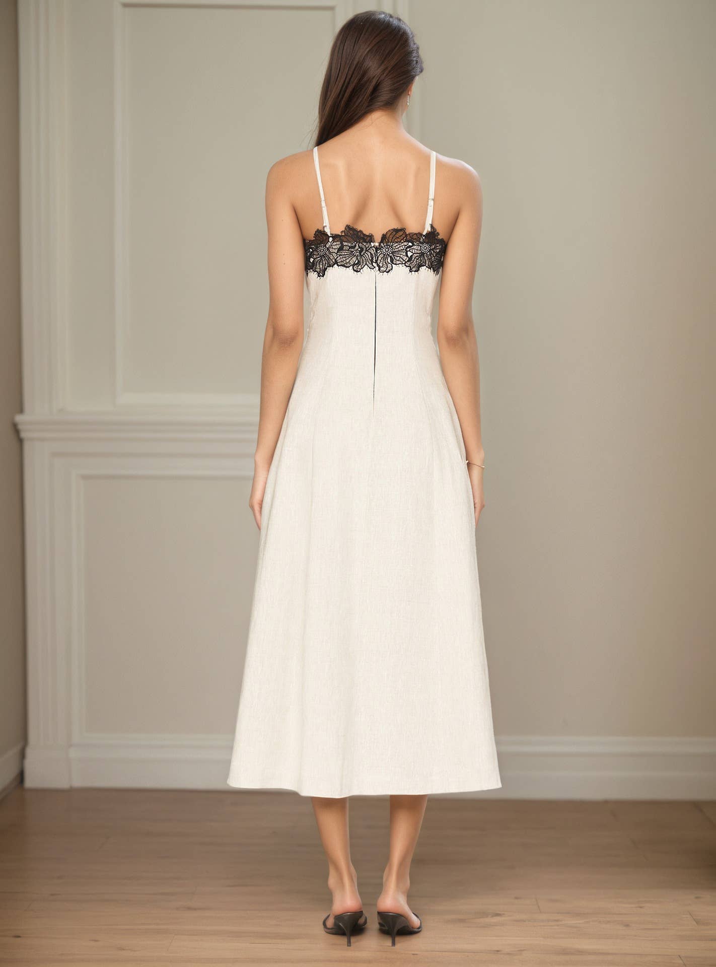 Stylish lace color off-the-shoulder halter dress