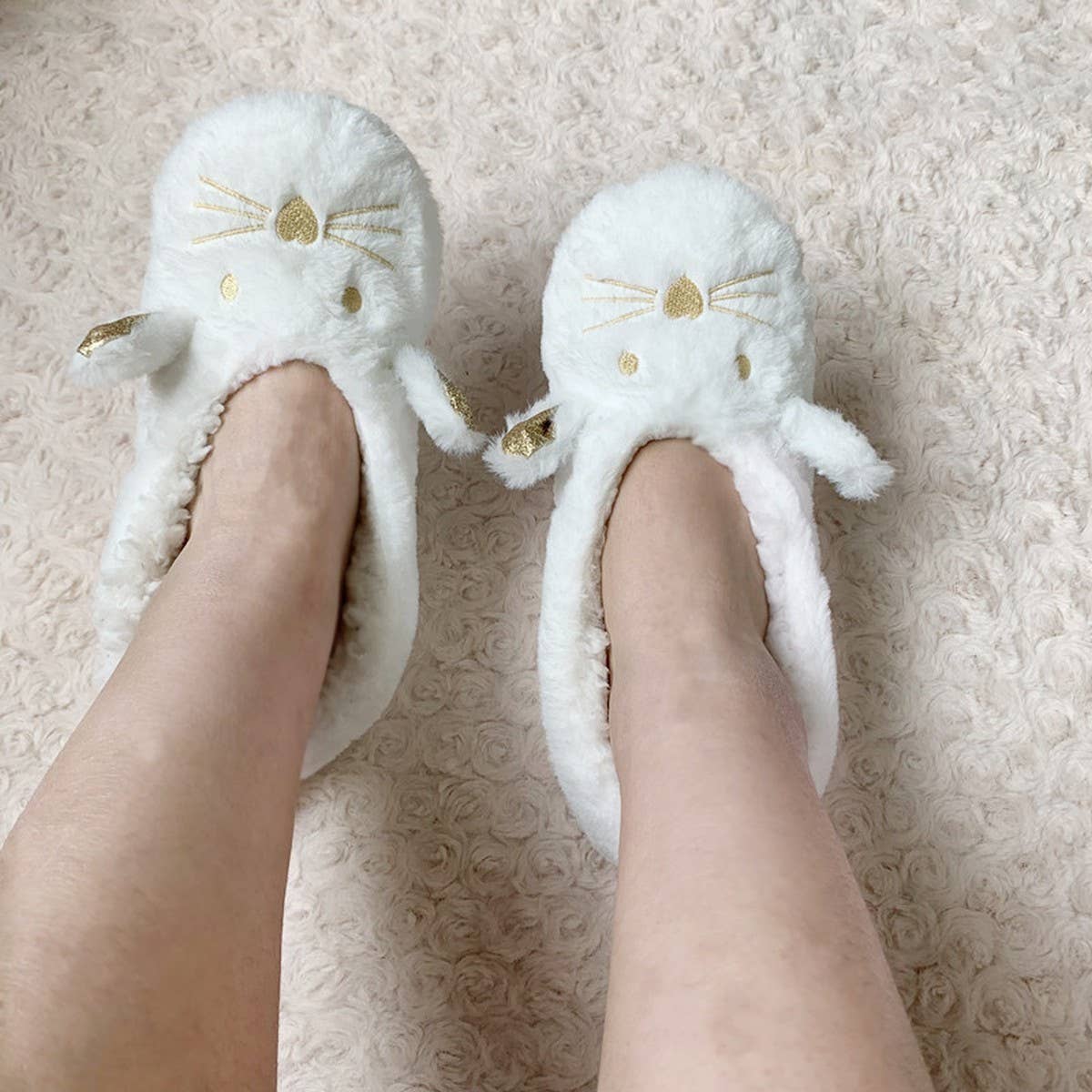 WOMEN'S CARTOON FLOOR SOCKS NON-SLIP WARM SOCKS