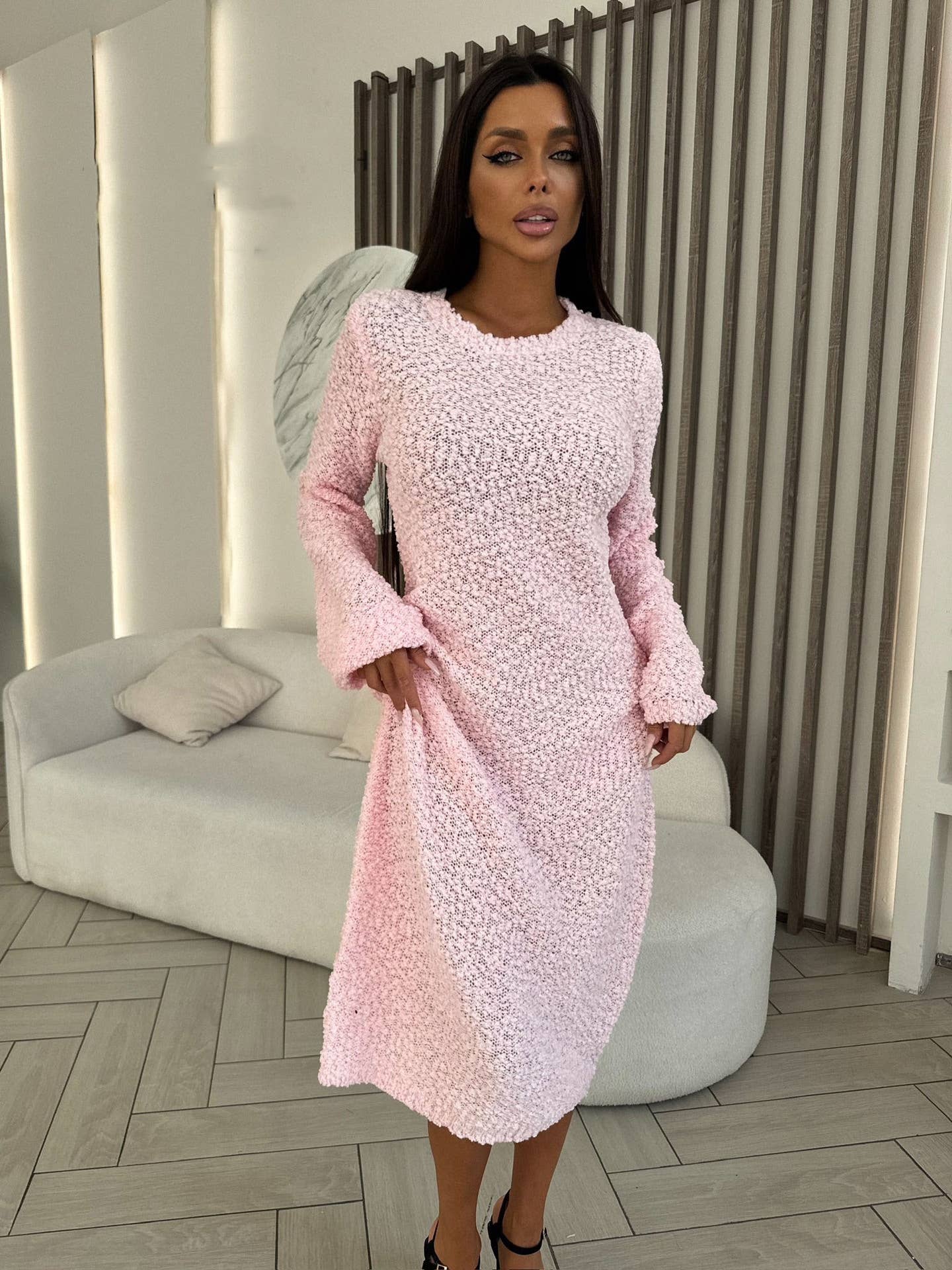 ROUND NECK LONG SLEEVE SOLID COLOR DRESS