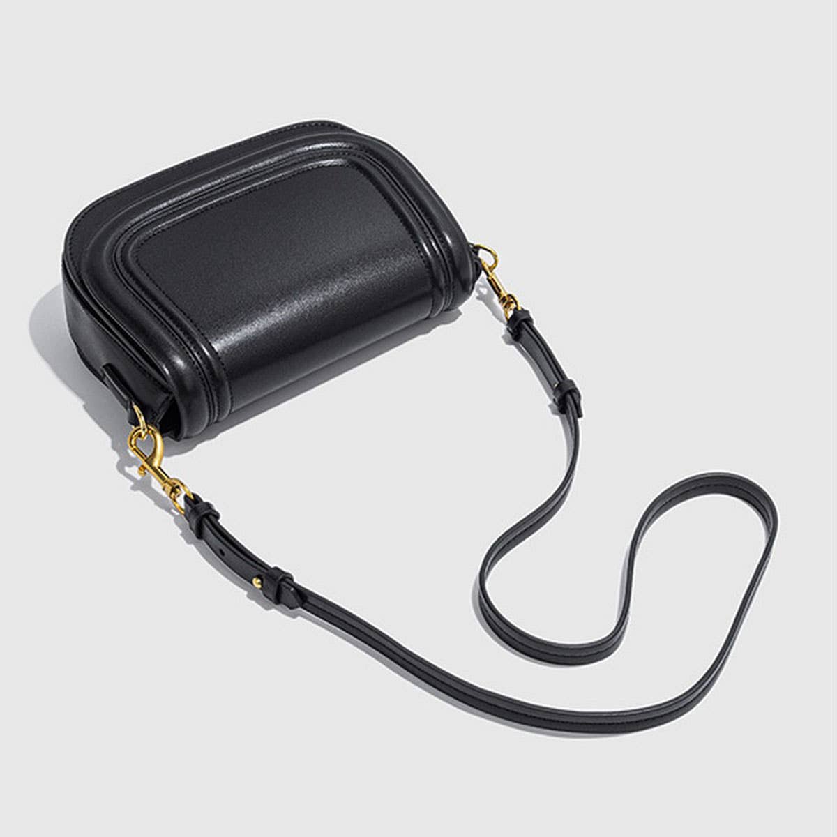 POPULAR WIDE SHOULDER STRAP SADDLE BAG FOR WOMEN_CWAB3421