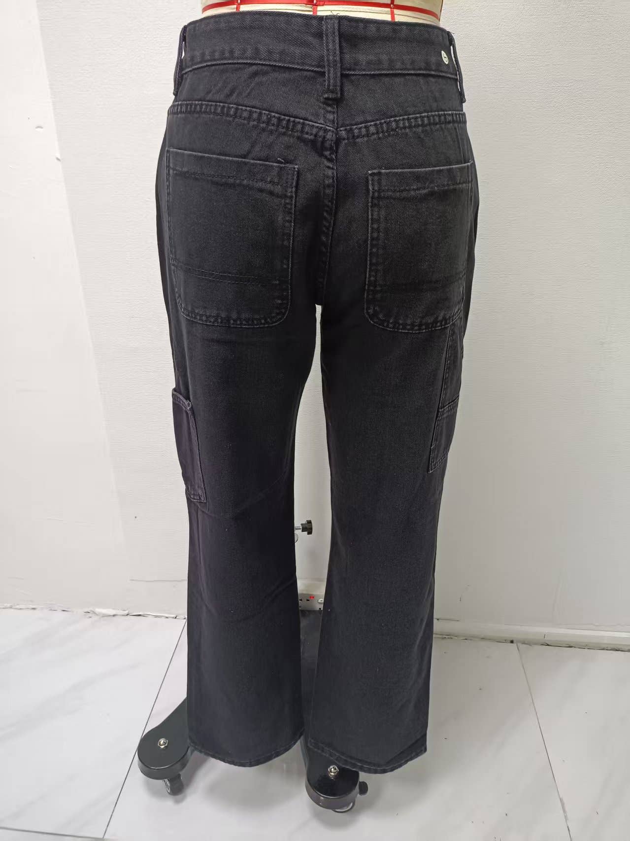 Loose-fitting wide-leg rivet work jeans