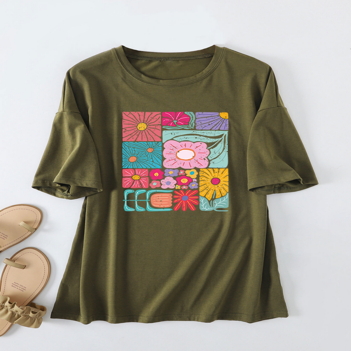 Women??¢s Loose Fit Tee with Colorful Flowers_CWTTS1466