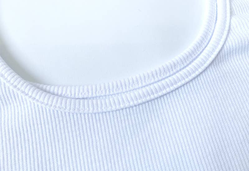 TRIM RIBBED TREND ONE-SHOULDER TANK TOP