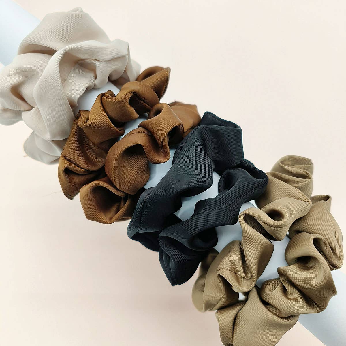 8PCS/BOX SATIN SCRUNCHIES FOR FALL HAIR ACCESSORIE_CWAHA0405