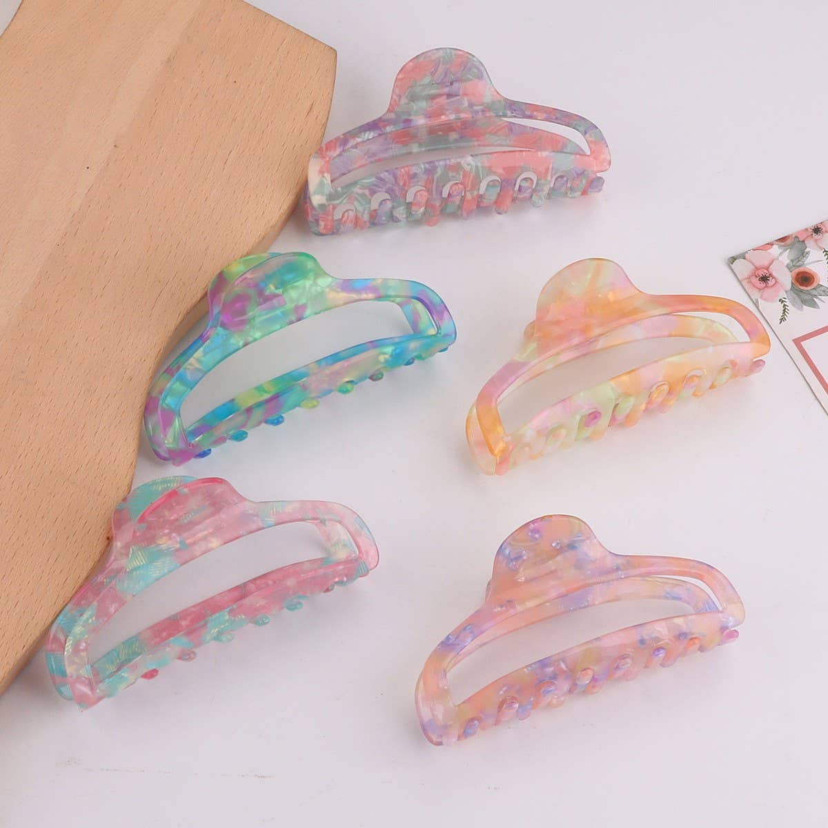 CWAHA1414_MULTICOLOR LARGE HAIR CLAW CLIP