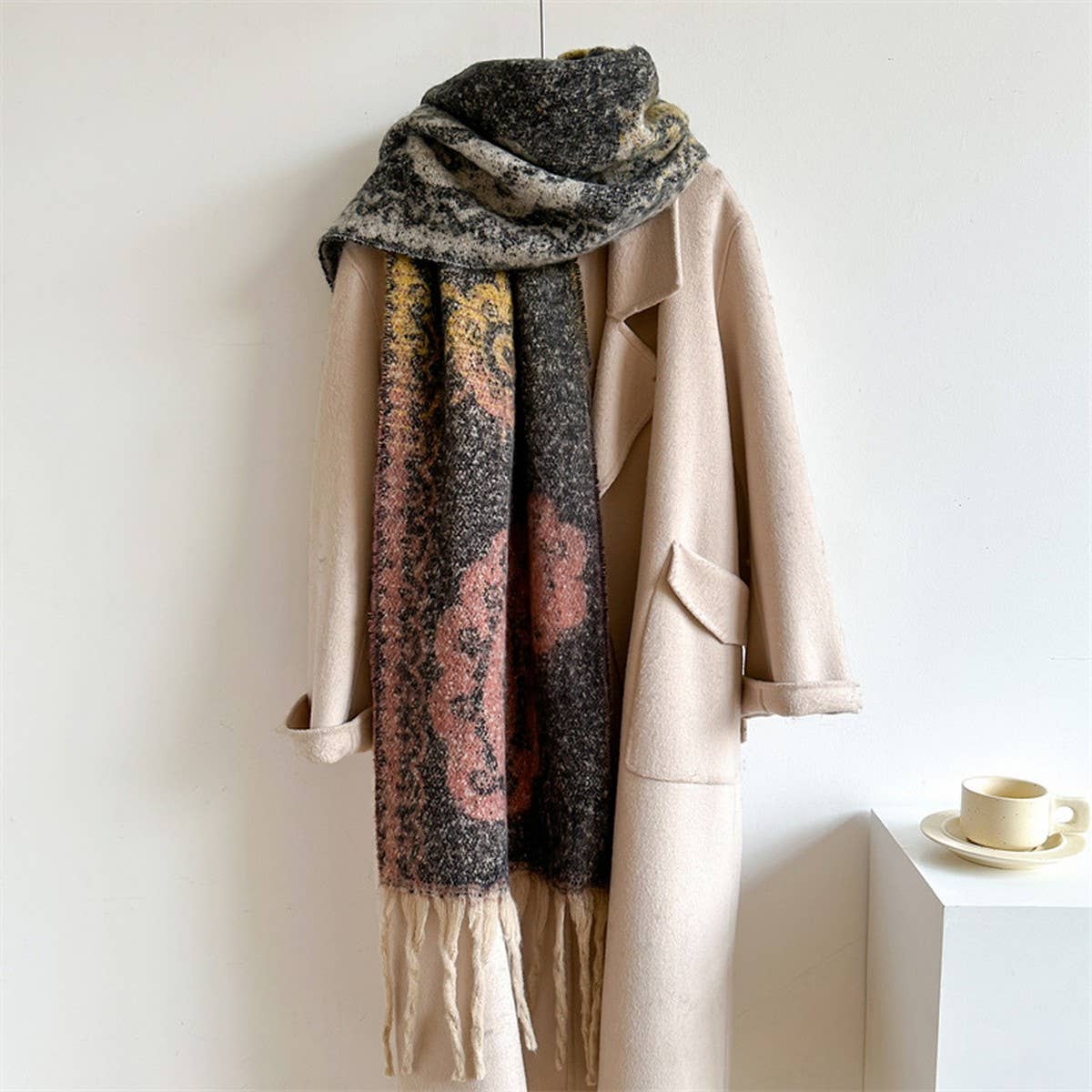 Vintage Paisley Scarf - Thick Tassel Winter Wrap