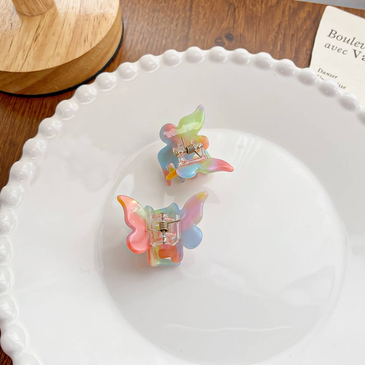 Acetate board style candy-colored hair clip