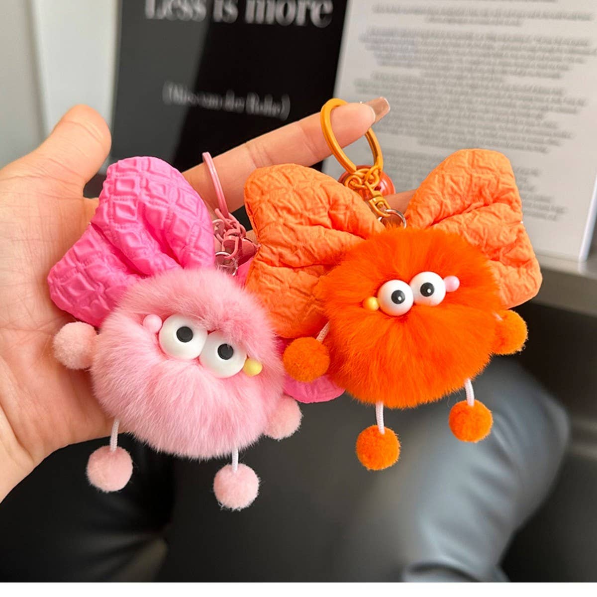 BOWKNOT SMALL BRIQUETTE BAG PENDANT CAR KEYCHAIN_CWMM2506