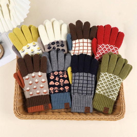 Self-Heating Knit Gloves ? Cute & Warm Design_CWAG0373