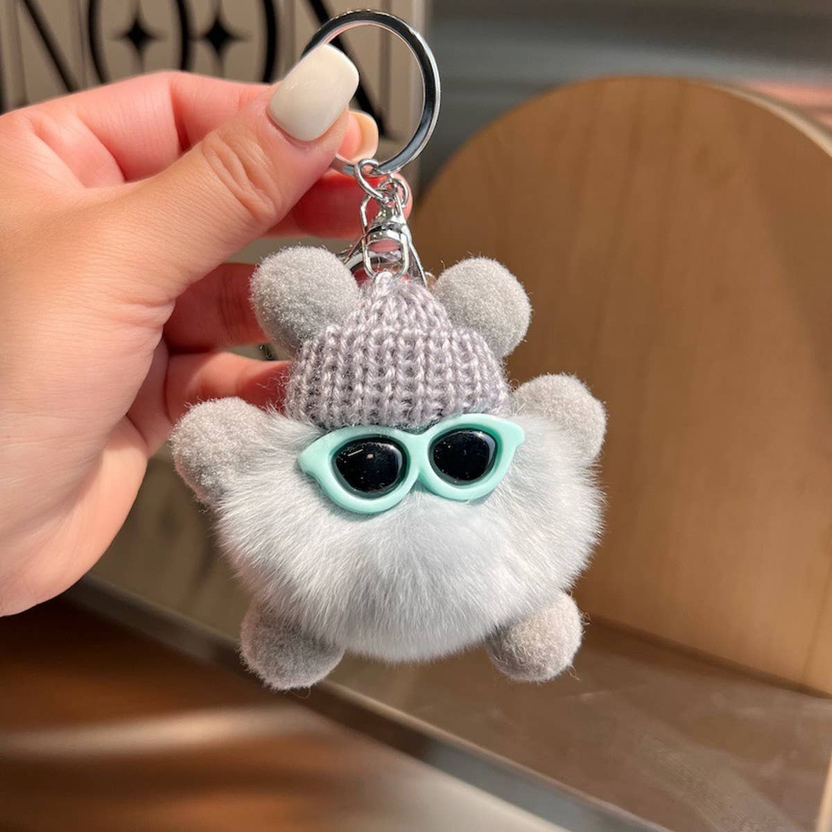 CUTE RABBIT FUR BRIQUETTES CAR KEYCHAIN PENDANT