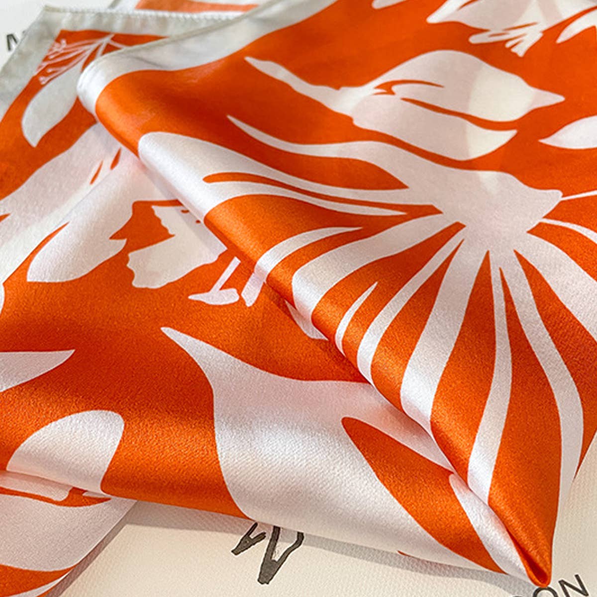 Floral Scarf for Women, Elegant Gift Square Wrap