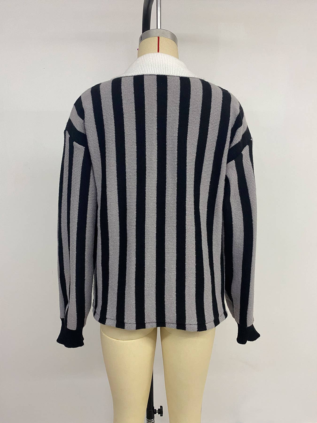Vertical striped lapel pullover knitted sweater