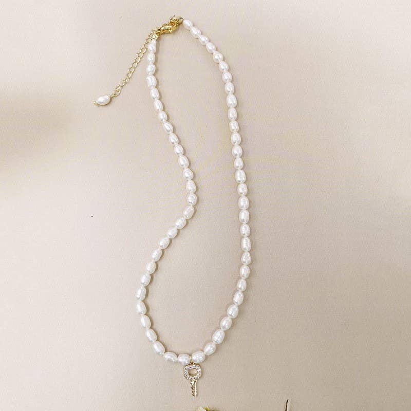 Baroque irregular retro freshwater pearl necklace