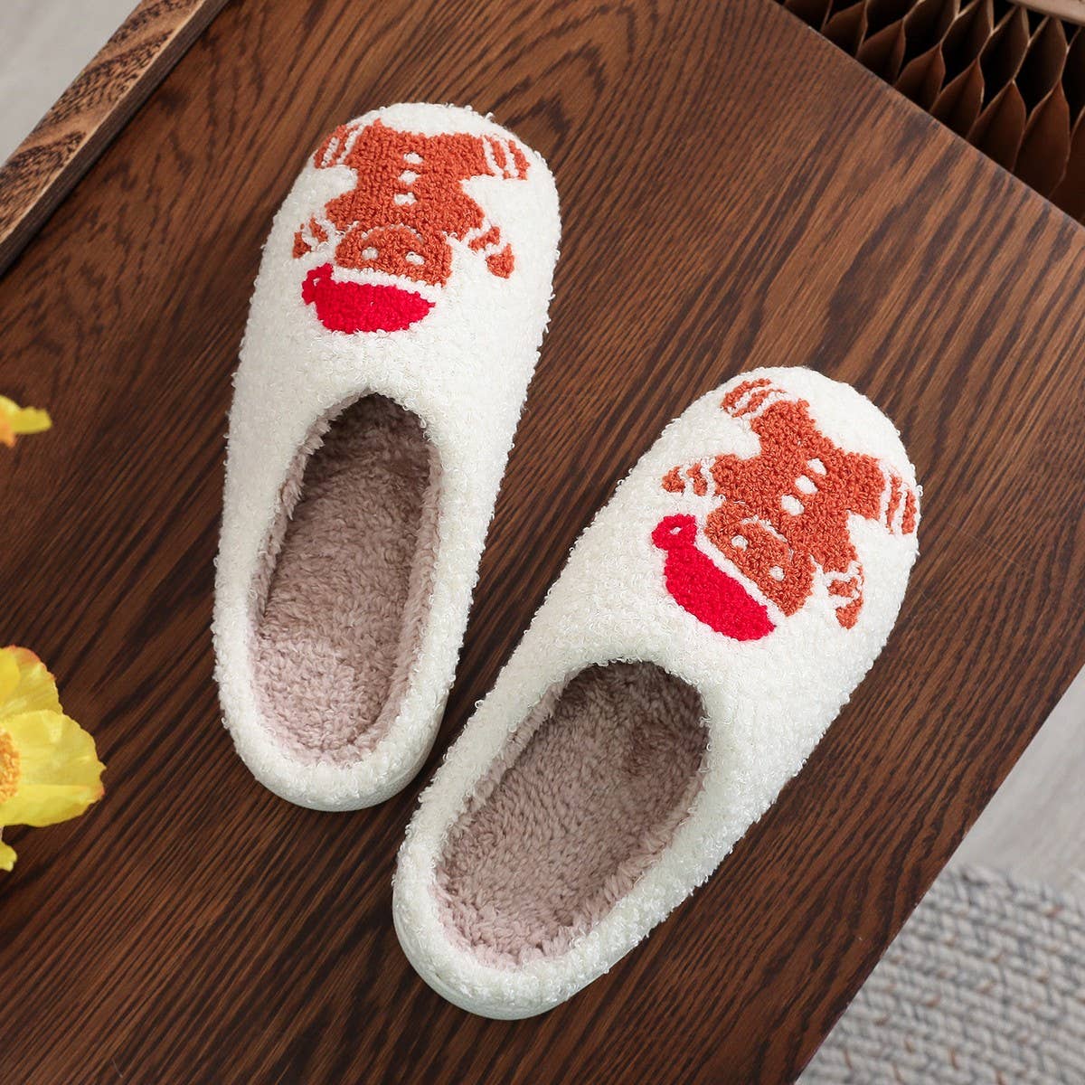 CHRISTMAS POPULAR GINGERBREAD RAYON SLIPPERS
