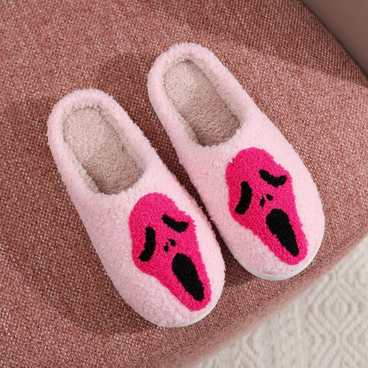 HALLOWEEN HOME SKULL SCREAM COTTON SLIPPERS