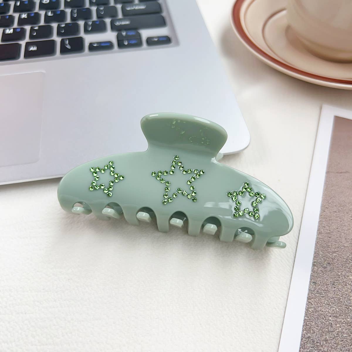 Elegant diamond-encrusted acetate hairpin clipper