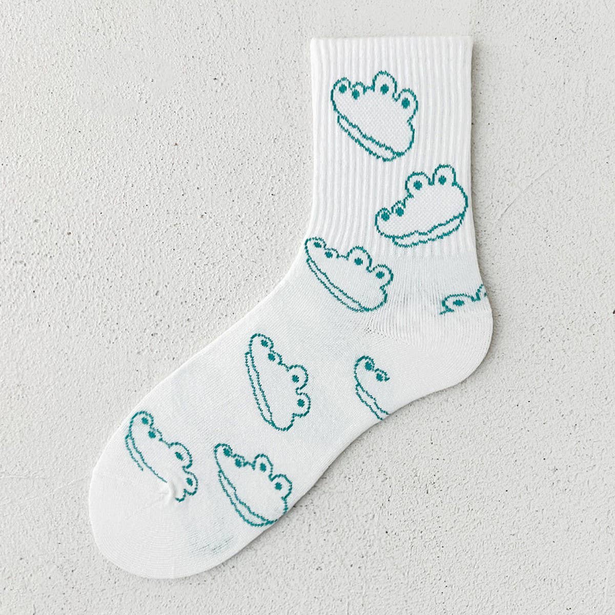 WOMEN'S MIDDLE TUBE CUTE SMILE PATTERN SOCKS