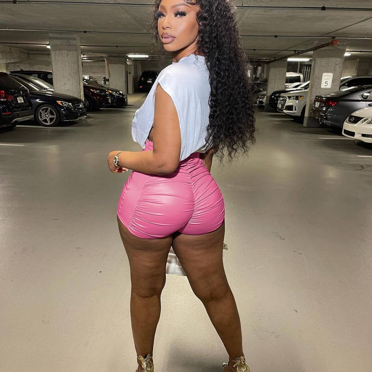 WOMEN FASHIONABLE PLEATED HIGH WAISTED SHORTS_CWBSP0137