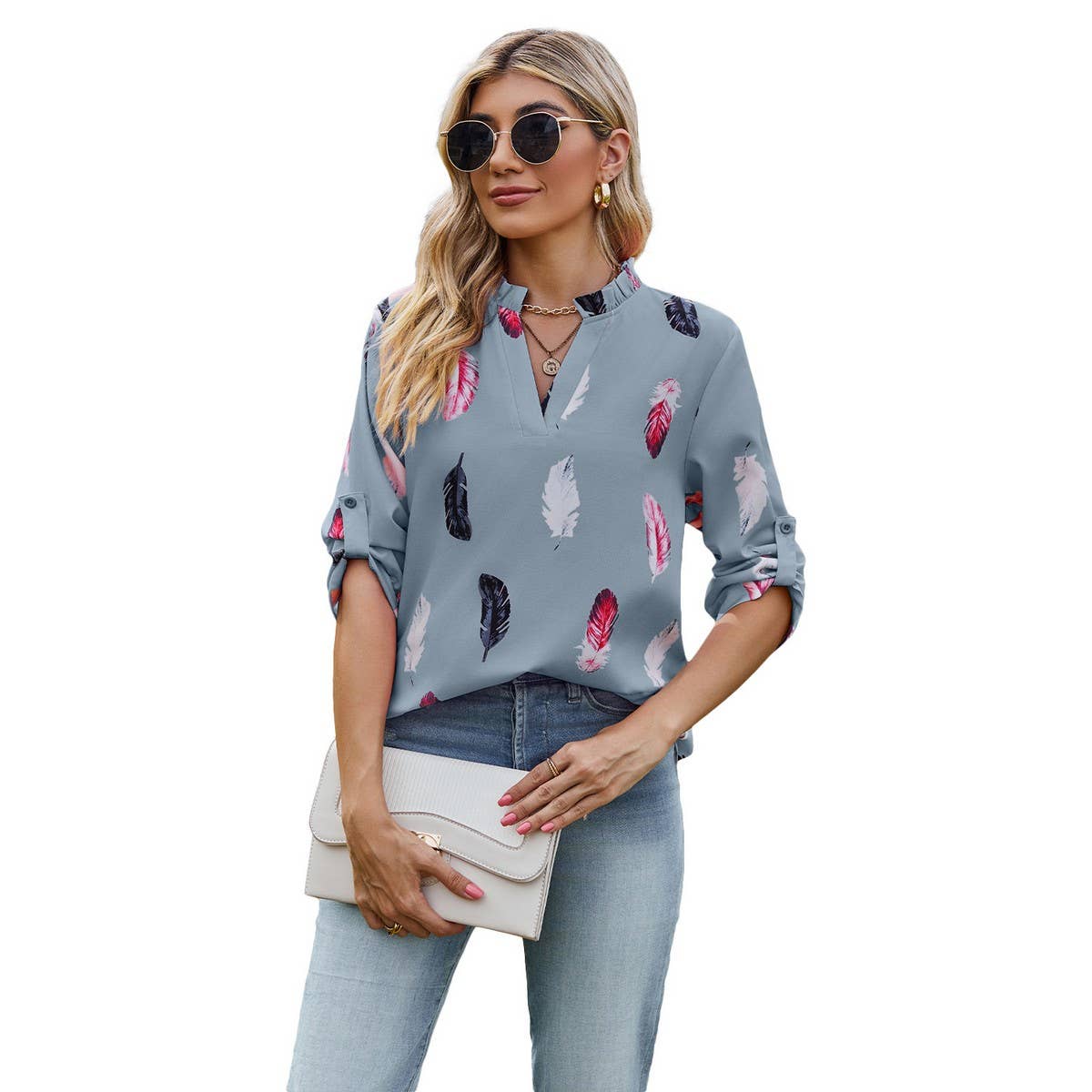 V-neck feather print seven-quarter sleeve shirt