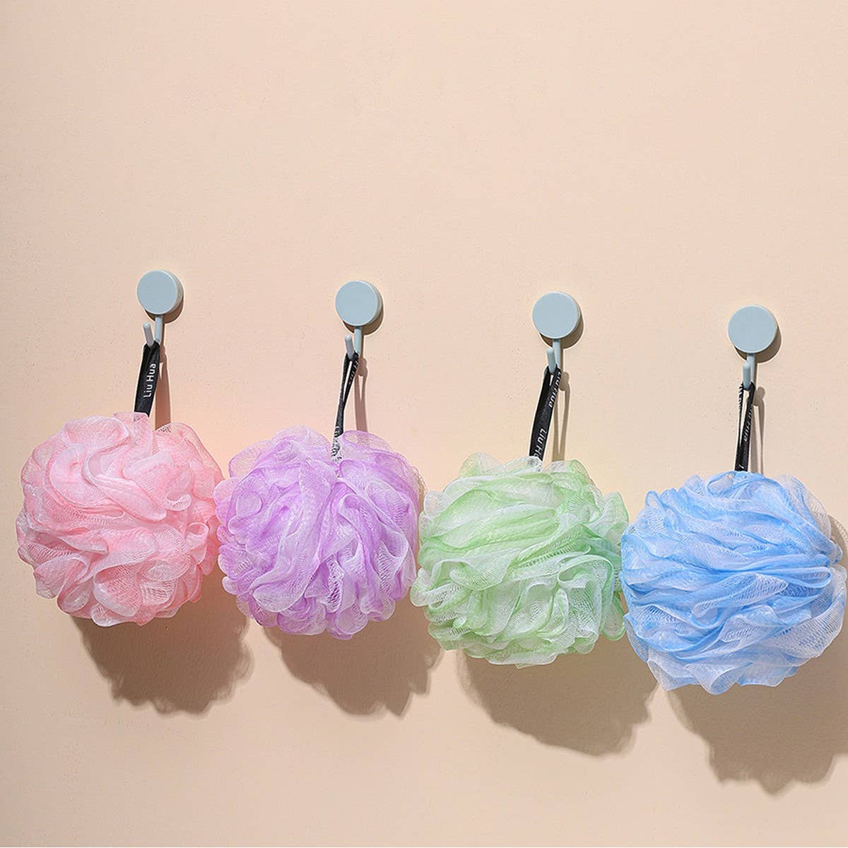 GRADIENT COLOR SOFT AND NON-FADING BATH POUF