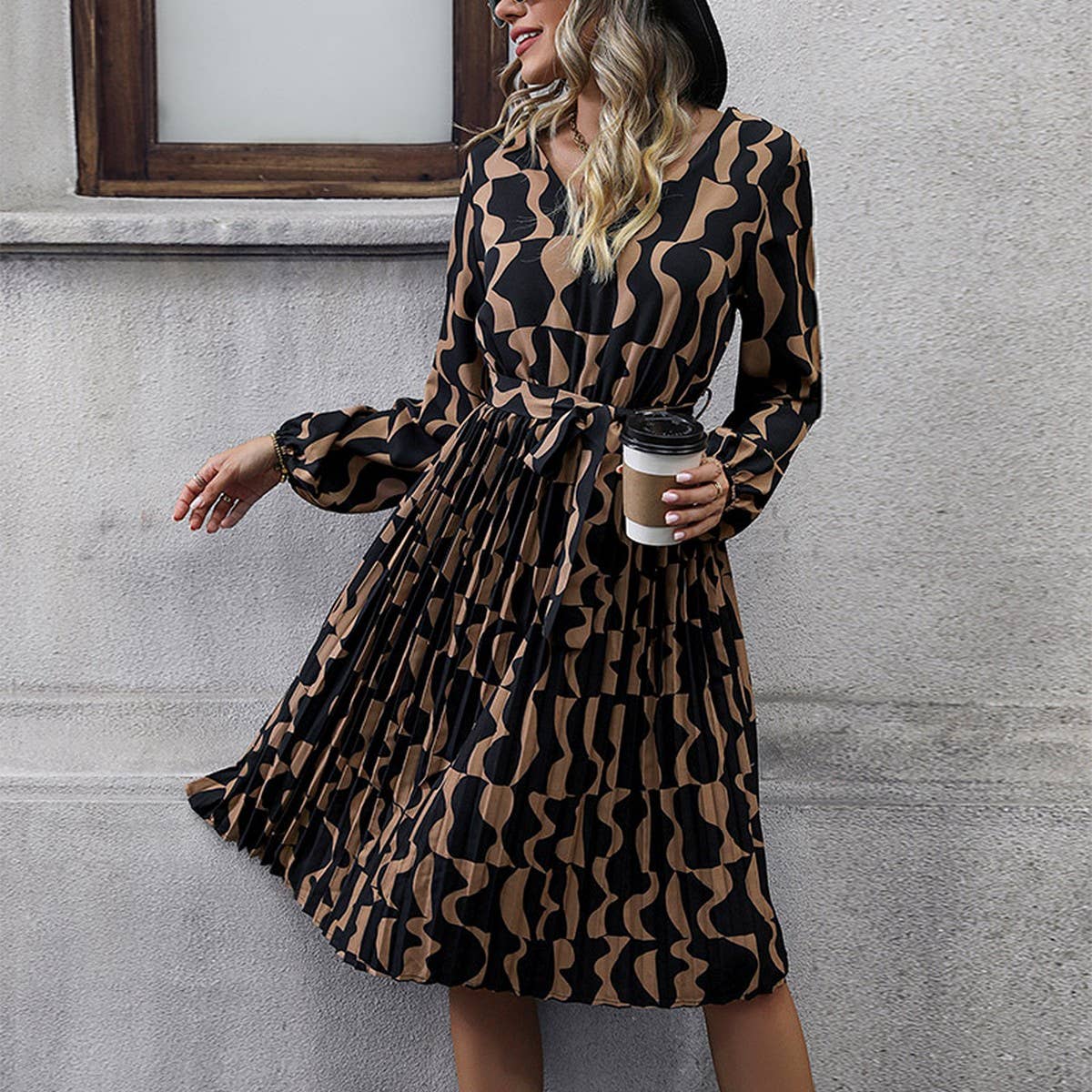 V-neck long sleeve geometric print dress