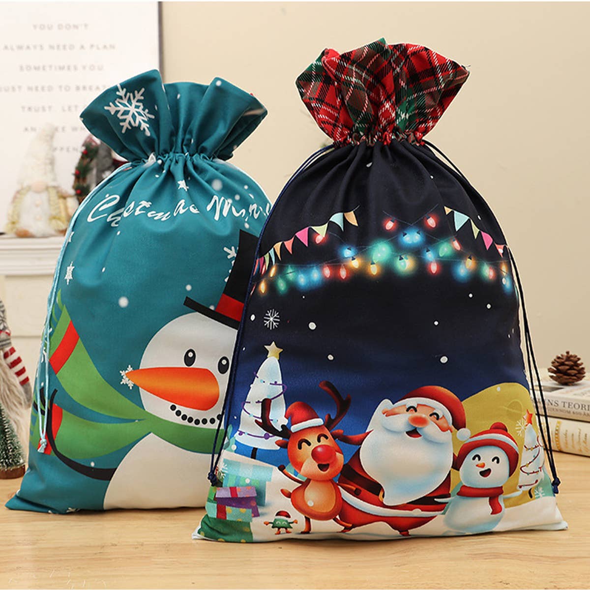 CWMM9413_CHRISTMAS CARTOON PRINT DRAWSTRING GIFT BAG