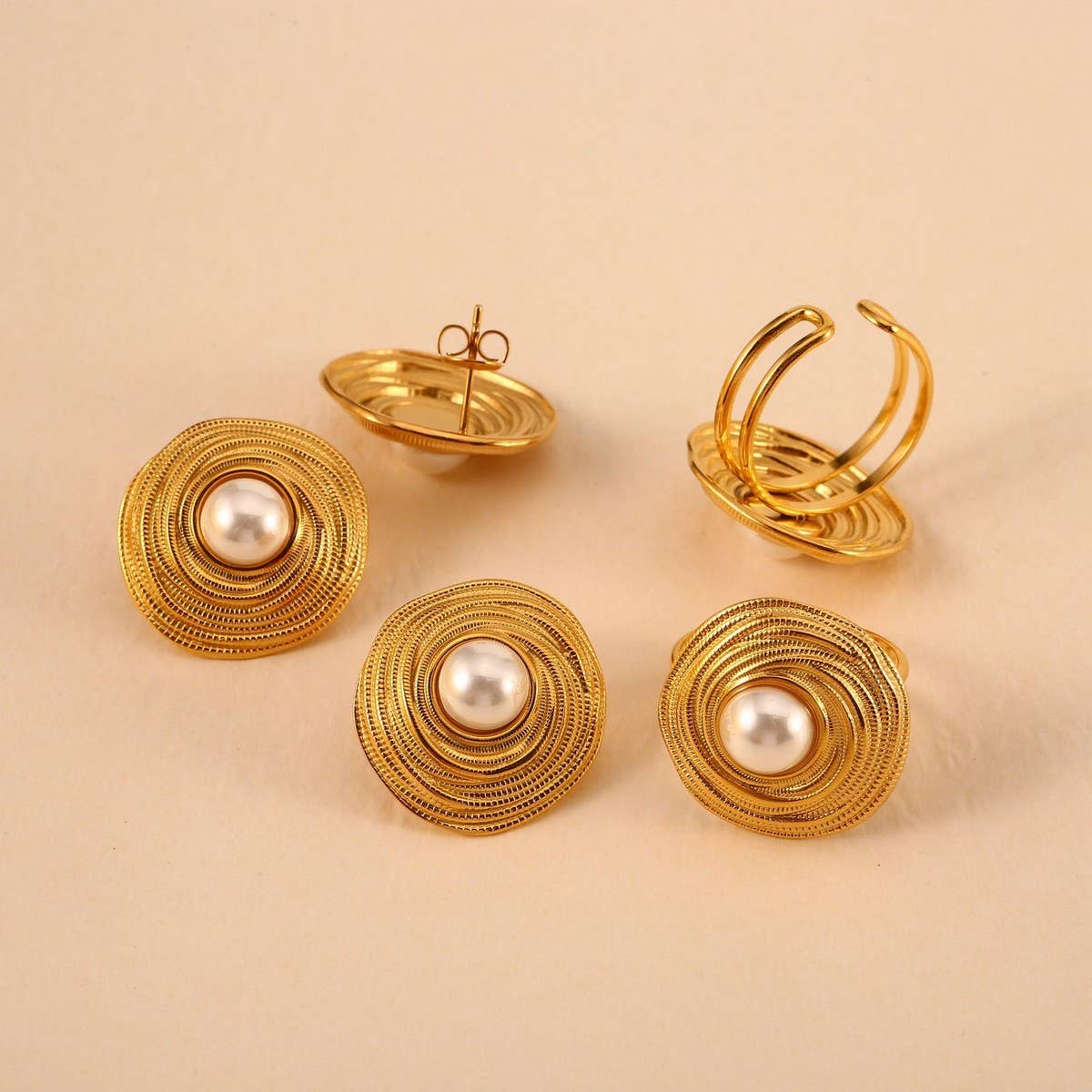 Stylish Stainless Steel Pearl Hoop Stud EarringsSet_CWMM8915