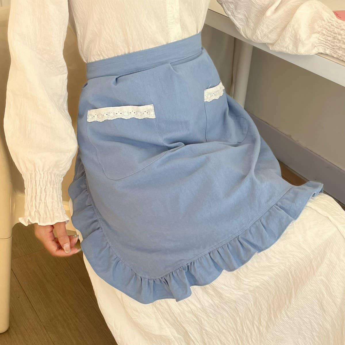 WATERPROOF HALF-LENGTH COTTON LACE APRON