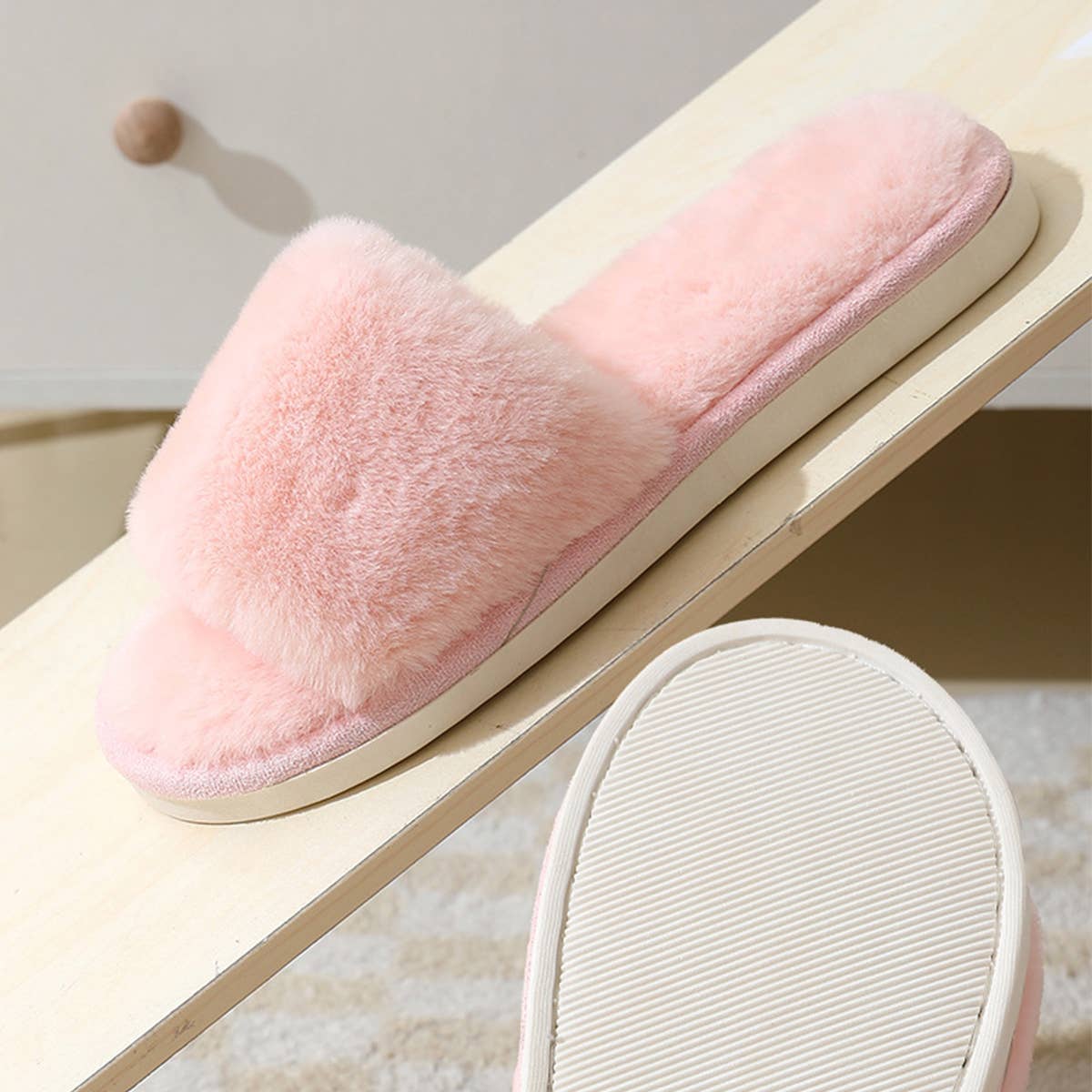 Faux rabbit fur slippers For Women