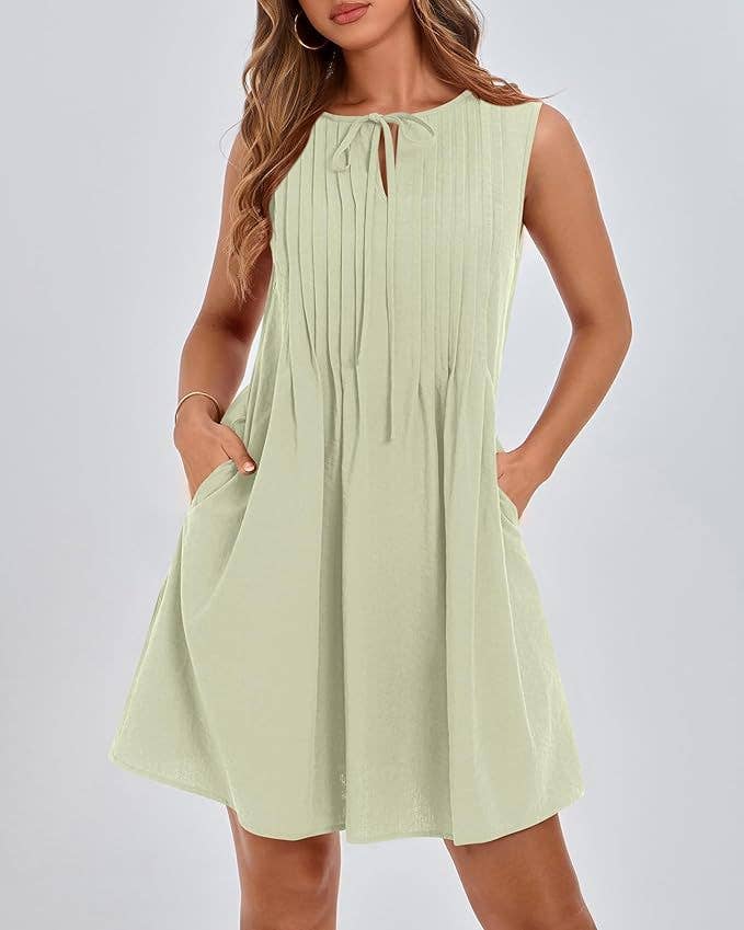Fashionable short sleeveless vacation dress