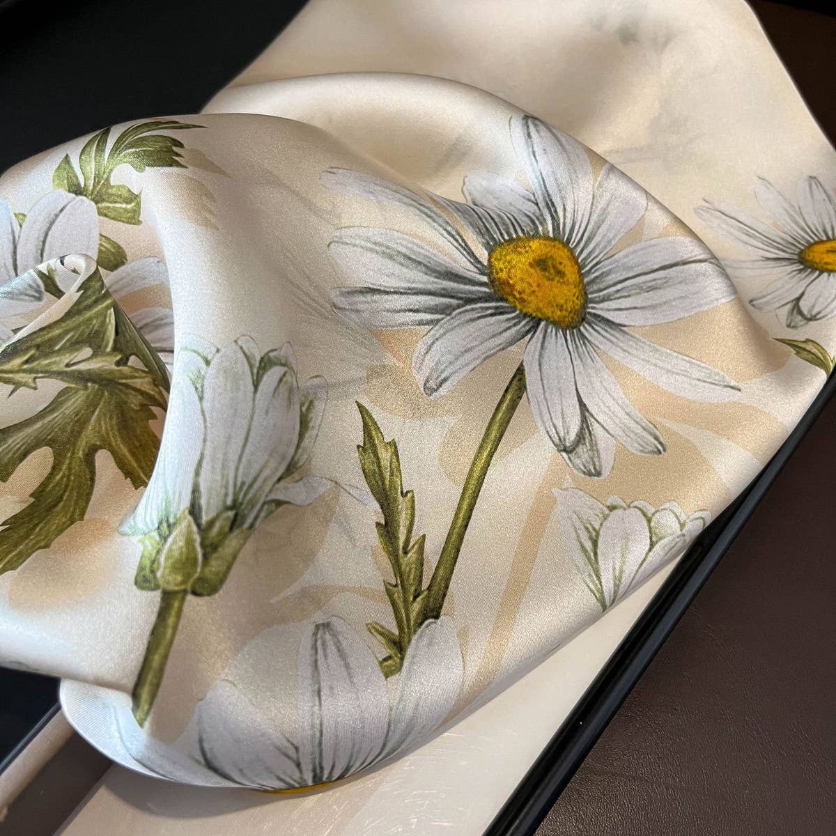 Lightweight Spring/Fall Neck Wrap for Women