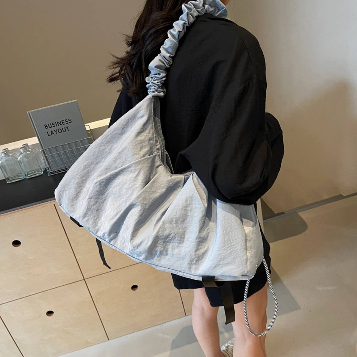 ARTISTIC SIMPLE PLEATED HANDBAG_CWAB3266