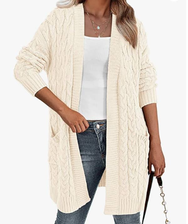 SOLID COLOR TWIST KNIT V-NECK CARDIGAN