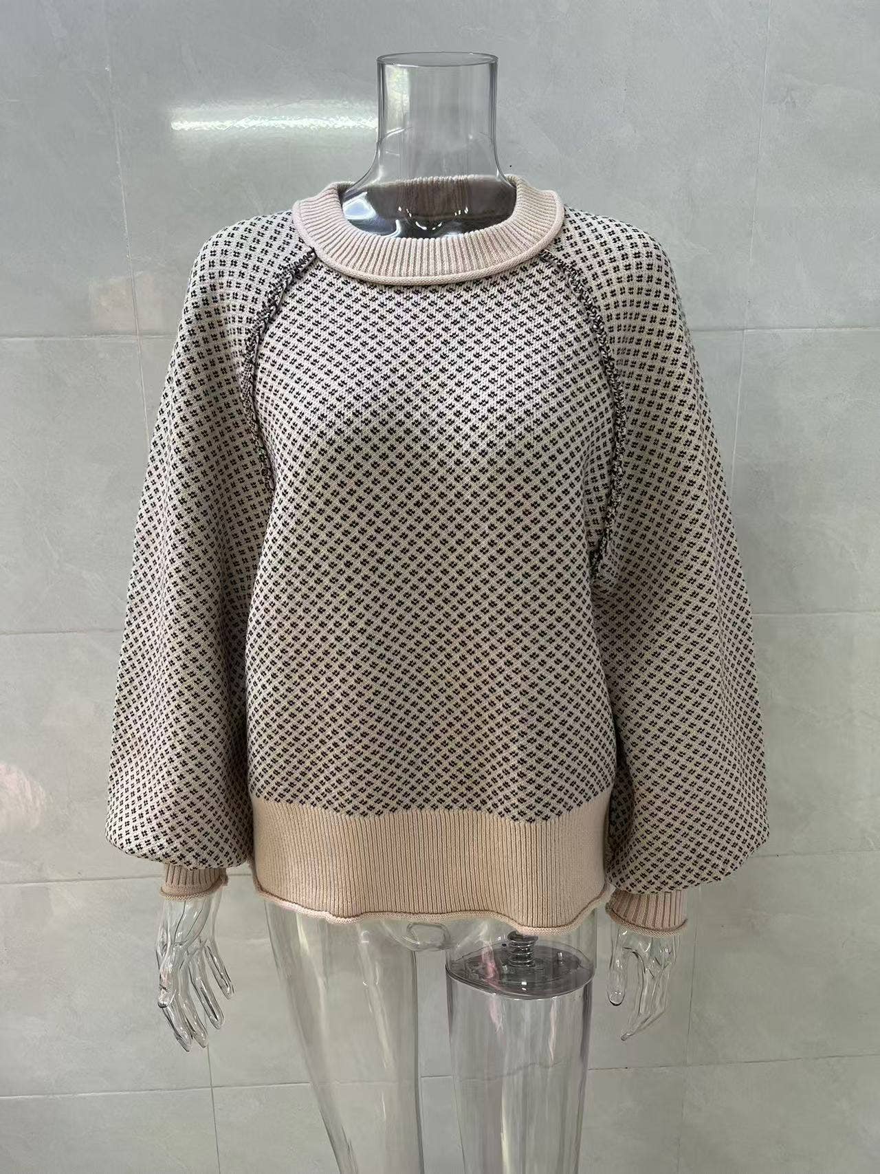 Jacquard long-sleeved round-neck sweater