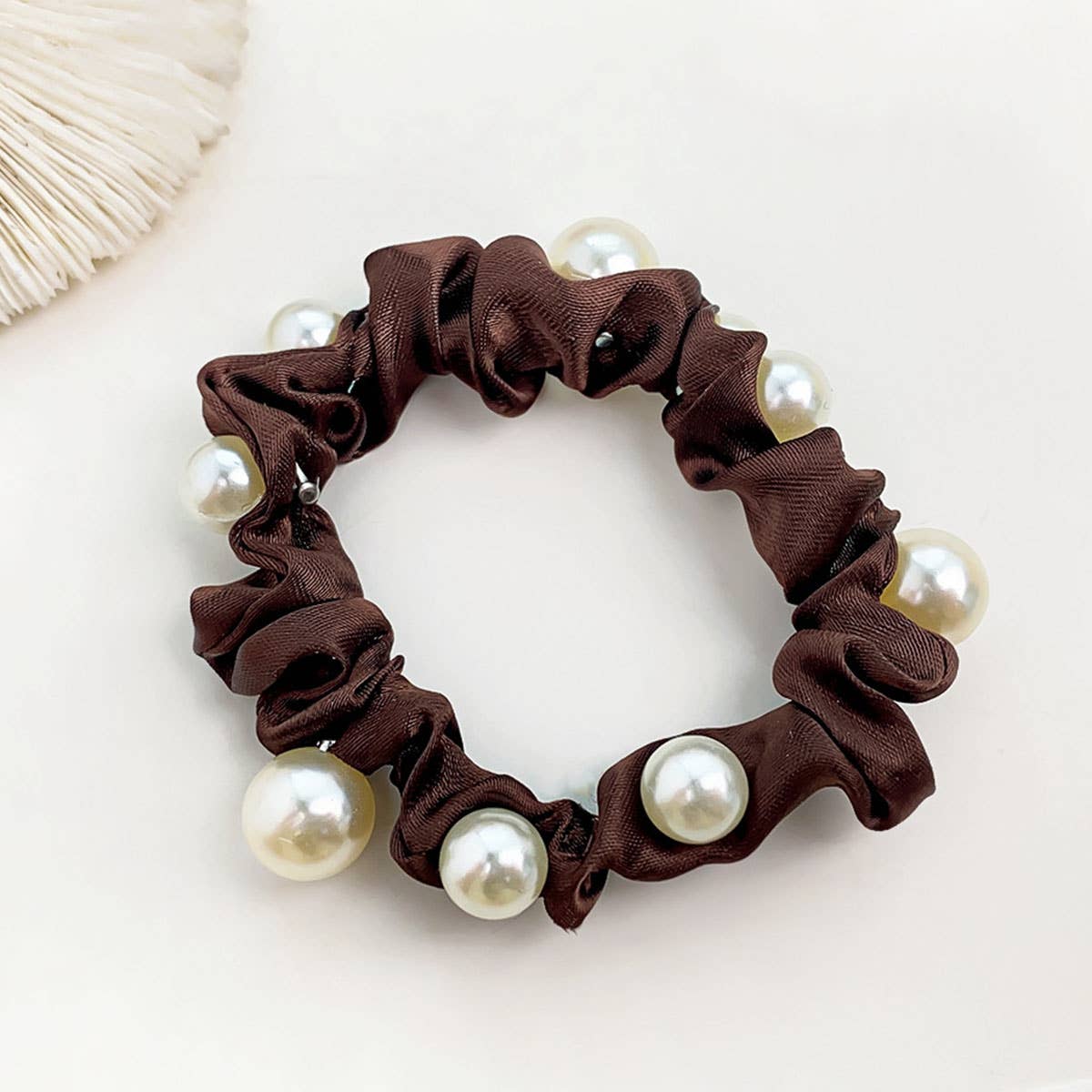 Elegant French pearl large intestine hair band