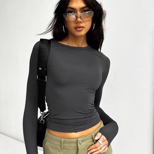Round-neck fashionable solid color T-shirt