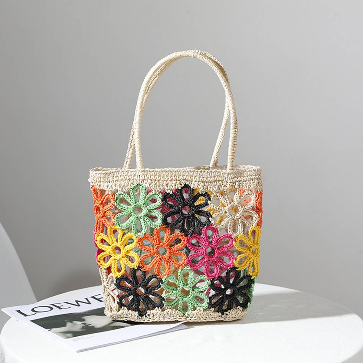 FRESH HOLLOW FLOWER HANDWOVEN BAG_CWAB1886
