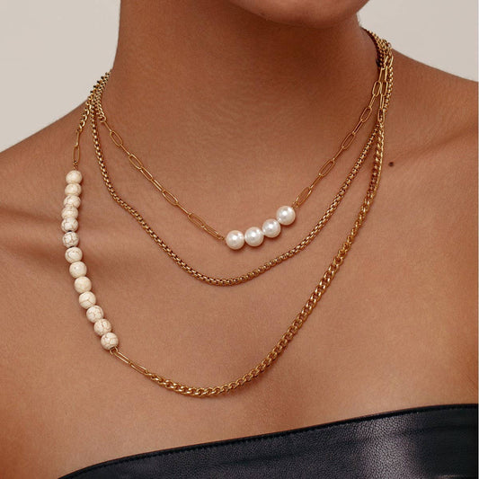 VINTAGE IMITATION PEARL CUBAN CHAIN NECKLACE