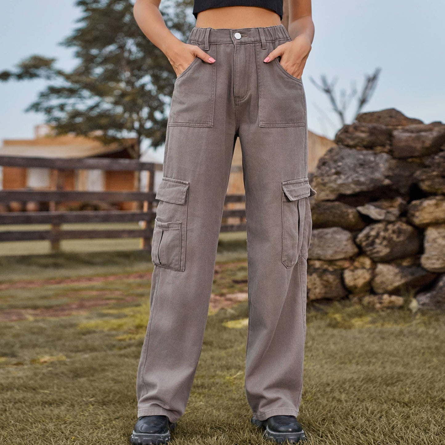 ELASTIC-WAISTED DENIM CASUAL CARGO PANTS