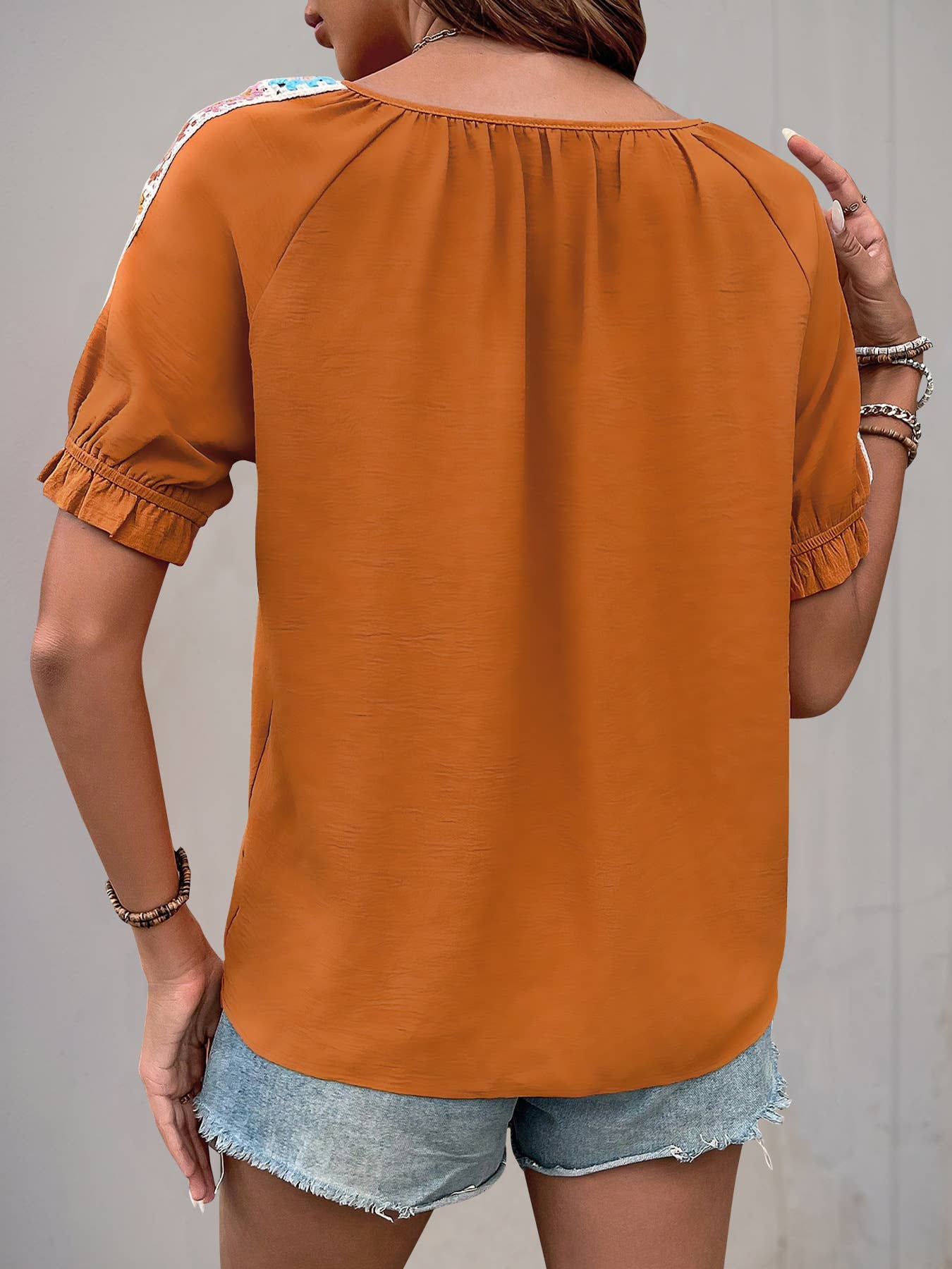 Embroidered lace-up round neck ethnic style shirt