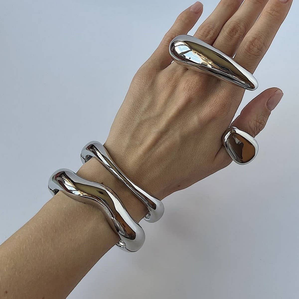 NEW FASHION TREND PERSONALIZED ALLOY BRACELET